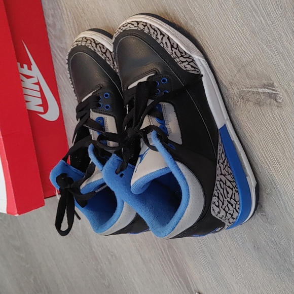Jordan Other - Jordan's l Size 5Y l cement jordan 3  l blue black  l air jordan l youth